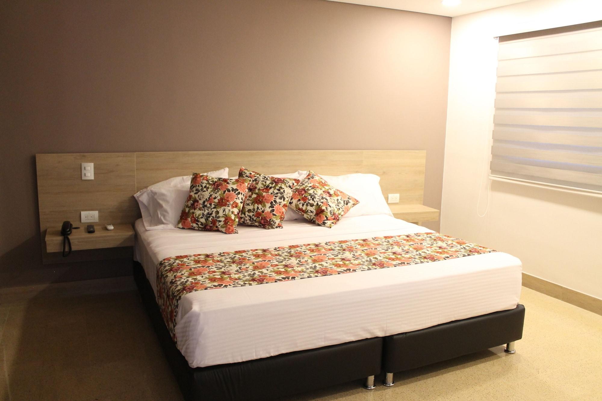 Hotel Poma Rosa Меделин Екстериор снимка