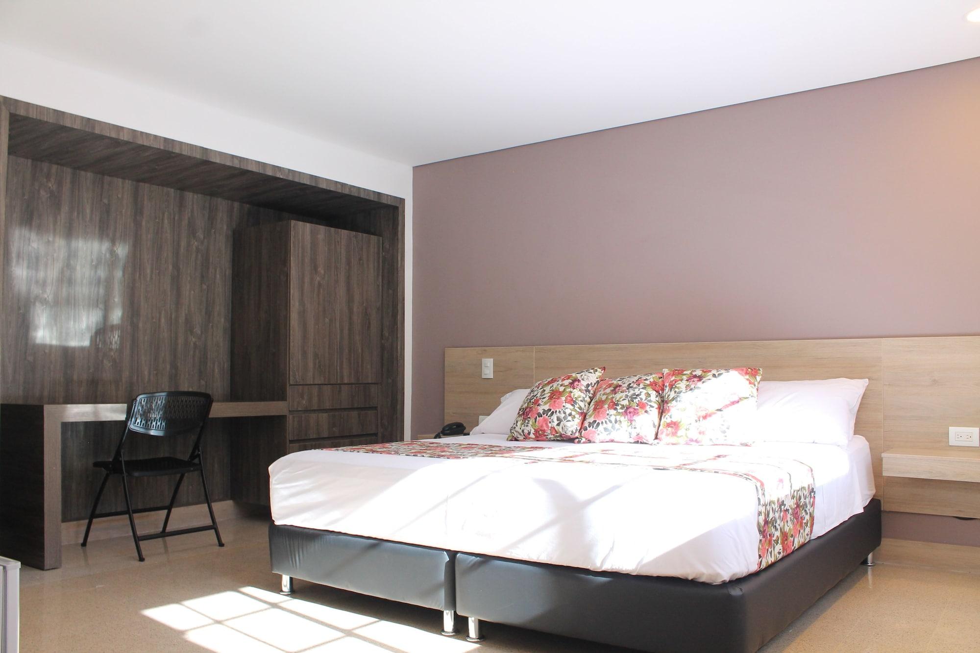 Hotel Poma Rosa Меделин Екстериор снимка