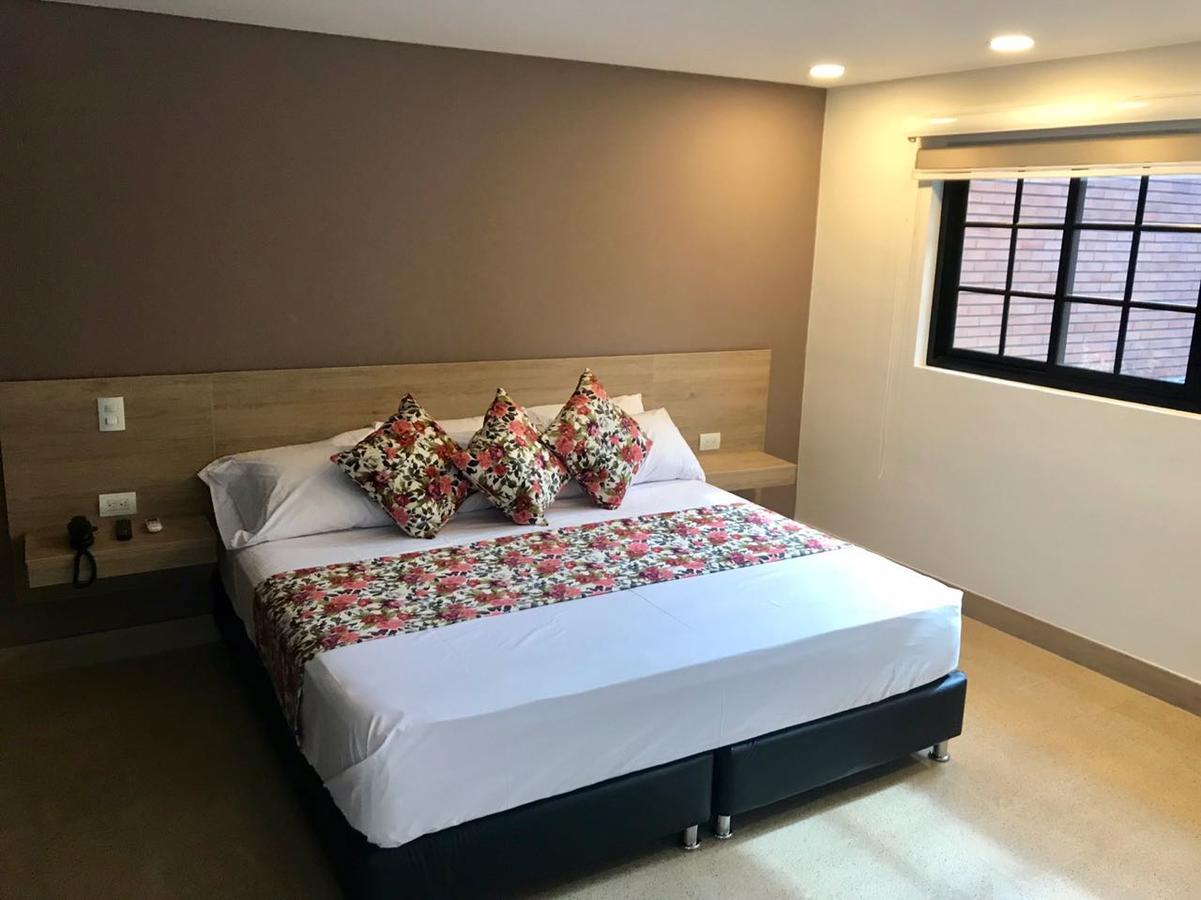 Hotel Poma Rosa Меделин Екстериор снимка