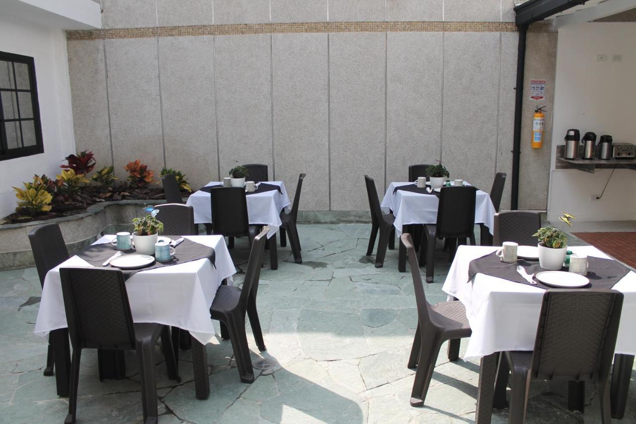 Hotel Poma Rosa Меделин Екстериор снимка